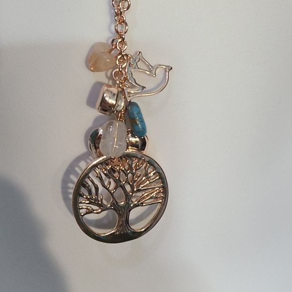 🤑free item with purchase 🤑Kismet Rose Gold Tree Bird Necklace - Picture 2 of 4